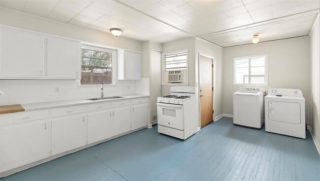 Building Photo - 4605 Norhill Blvd