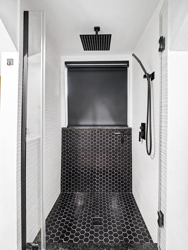 Building Photo - 4109 Bailey Ave