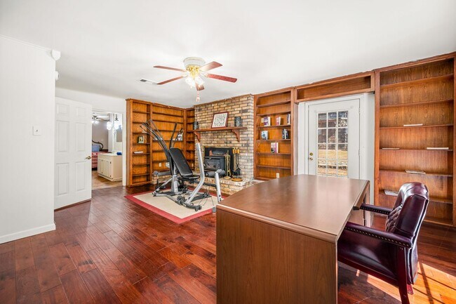 Building Photo - 139 Nantachie Dam