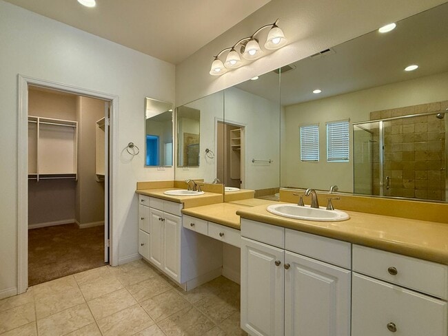 Building Photo - Gorgeous Home in Pacific Highland Ranch Co...