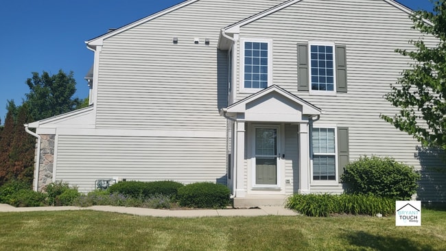 Building Photo - 187 W Buckingham Dr