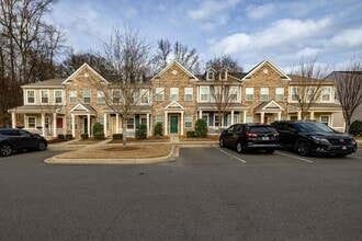 Building Photo - 2BR/2.5BA Townhome in Pineville- Tucked in...