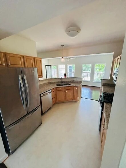 Building Photo - 3209 Friars Walk Ln