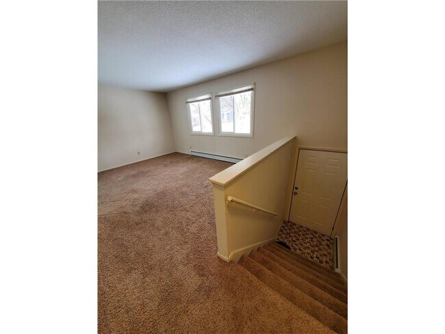 Building Photo - 4474 Denbigh Rd