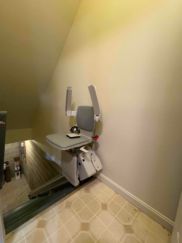 Building Photo - 424 S 25th St