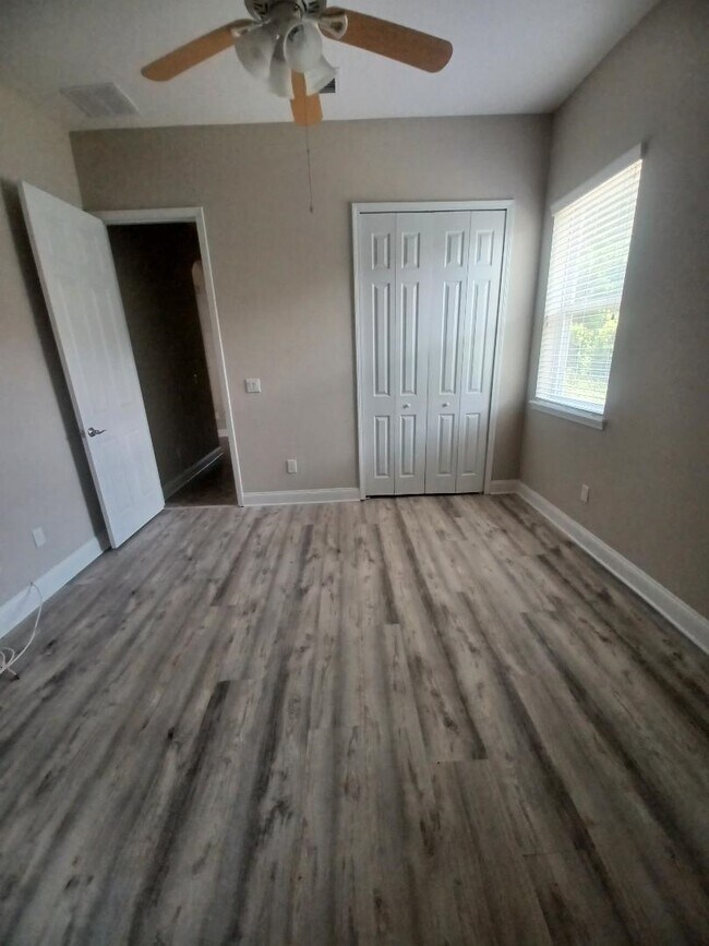 Building Photo - 433 Escalante Ct