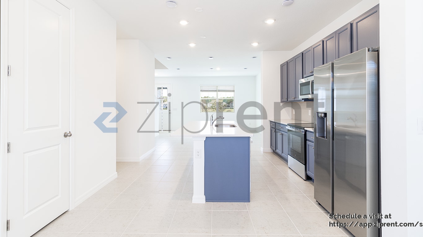 Building Photo - 17568 Northlake Grv Dr