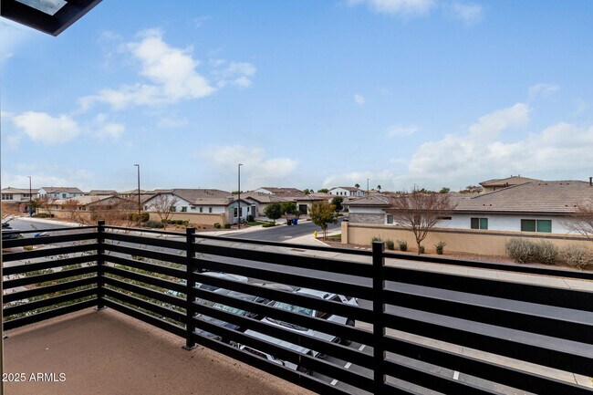 Building Photo - 1685 S Wallrade Ln