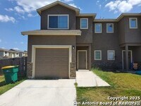 Building Photo - 8712 Vista De Nubes