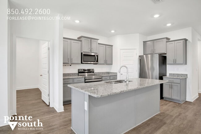 Building Photo - 4299 Montague Dr