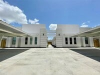 Building Photo - 1404 Vani Dr