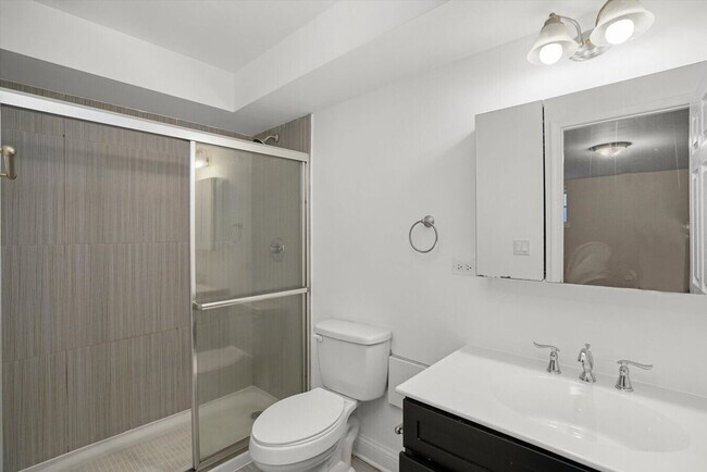 Building Photo - 4521 S Michigan Ave