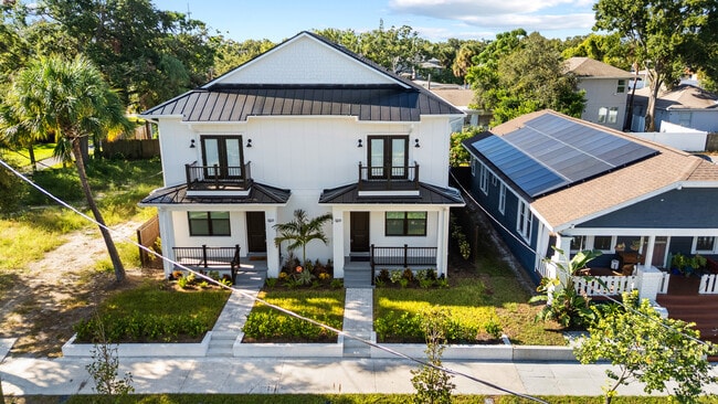 Building Photo - 1906 W Cherry St