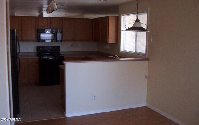 Building Photo - 12409 N 122nd Ave