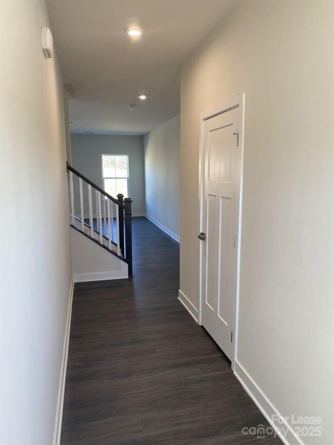 Building Photo - 10460 Dalton Woods Ct NW