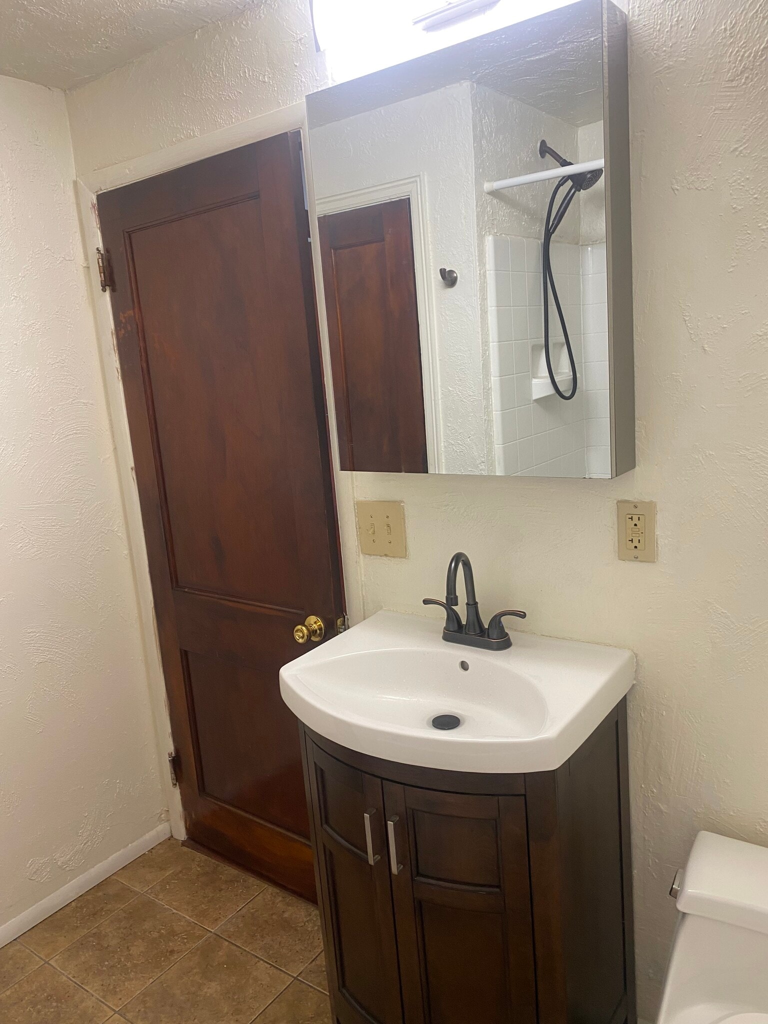 Building Photo - 430 N 4th St