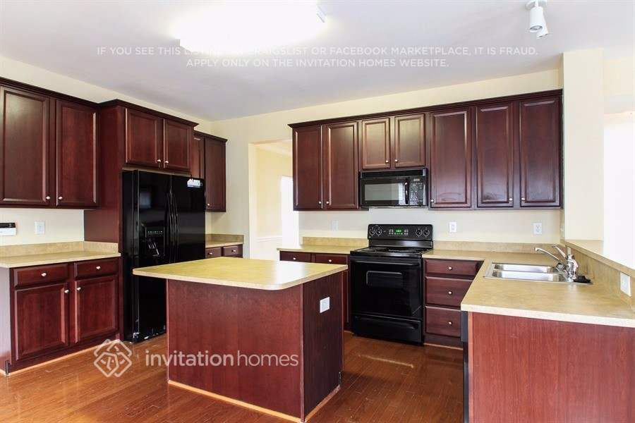 Building Photo - 1117 Cooper Ln