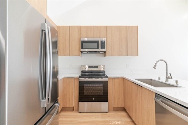 Building Photo - 7570 Chaminade Ave