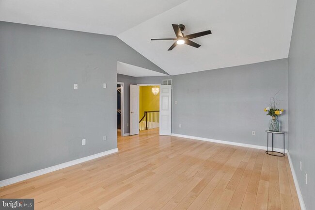 Building Photo - 4638 Luxberry Dr