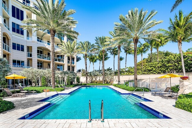 Building Photo - 3000 S Ocean Blvd