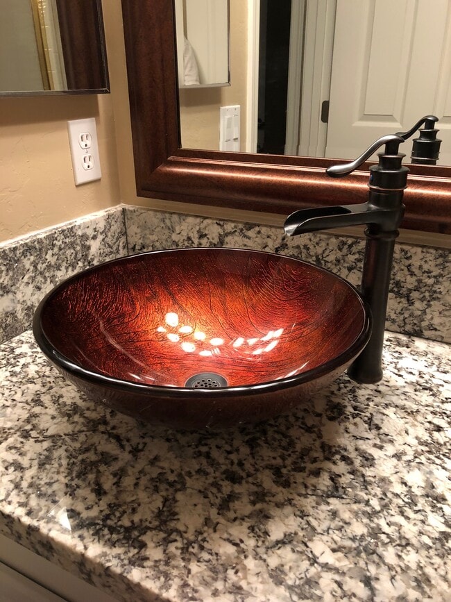 Building Photo - 2148 E Rio Vistoso Ln