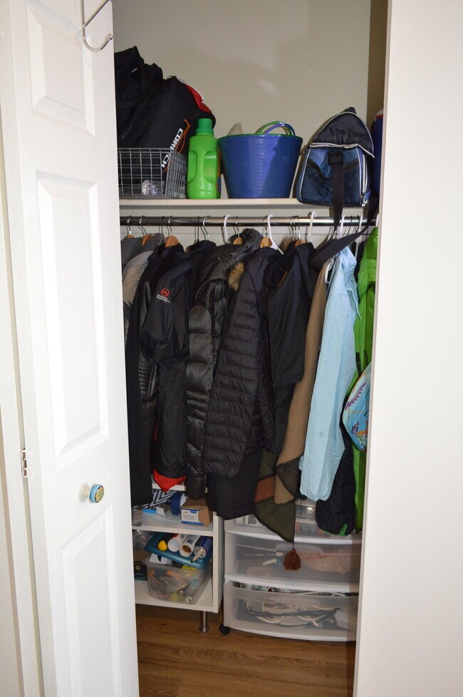 Building Photo - 5340 Holmes Run Pkwy