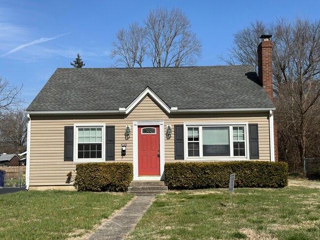Primary Photo - 635 Longview Dr