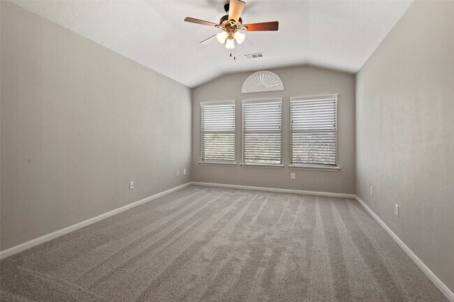 Building Photo - 107 S Spiral Vine Cir