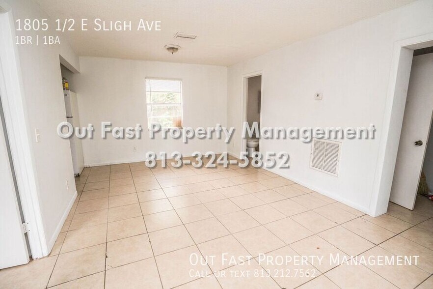 Building Photo - 1805 1/2 E Sligh Ave-