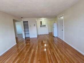 Building Photo - 23 Allston St