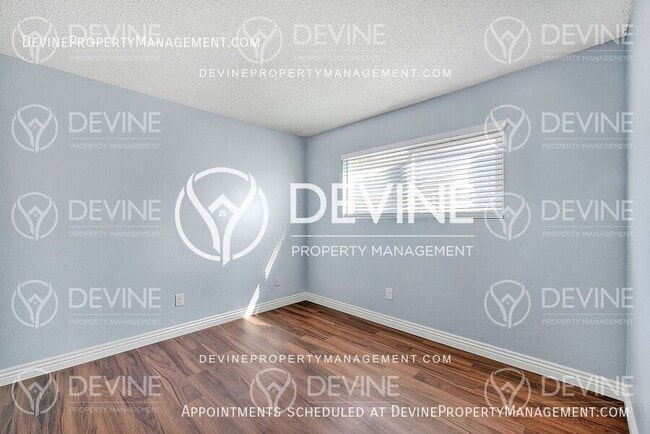Building Photo - 2638 S Virginia Way