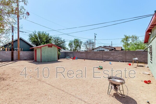 Building Photo - 1117 N 13th St