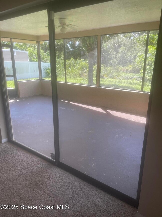 Building Photo - 1534 Amador Ave NW