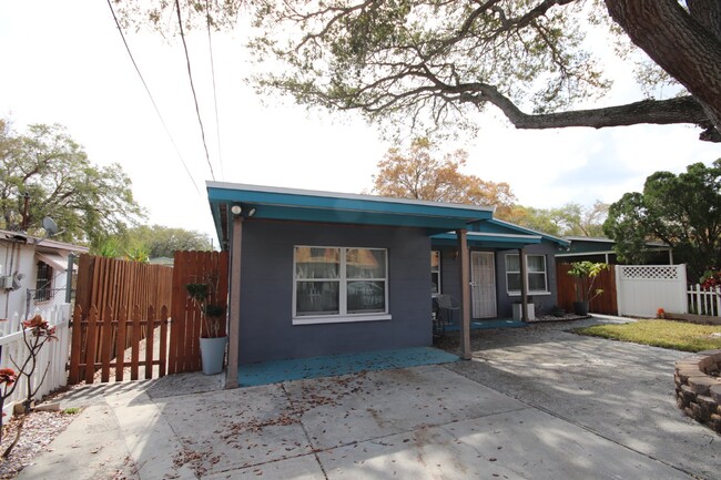Building Photo - Incredible, completely remodeled FURNISHED...