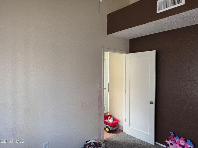 Building Photo - 4124 Edgar Park Ave