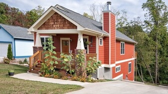 Building Photo - 144 Estelle Park Dr