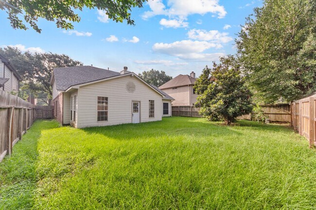 Building Photo - 9107 Baber Dr