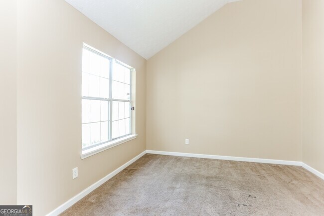 Building Photo - 5742 Wellborn Creek Dr