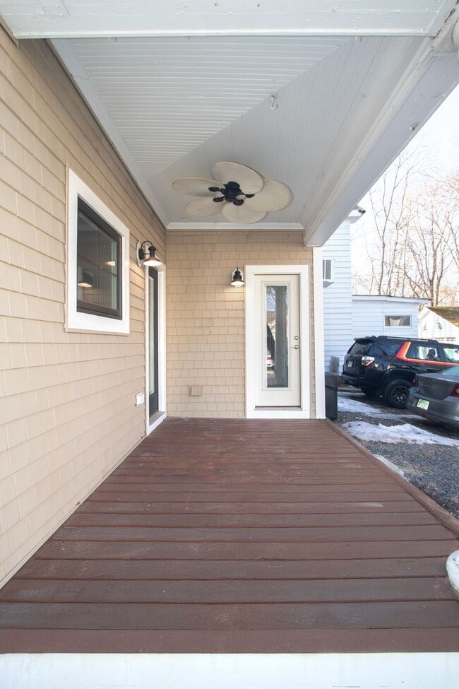 Building Photo - 85 Belknap St