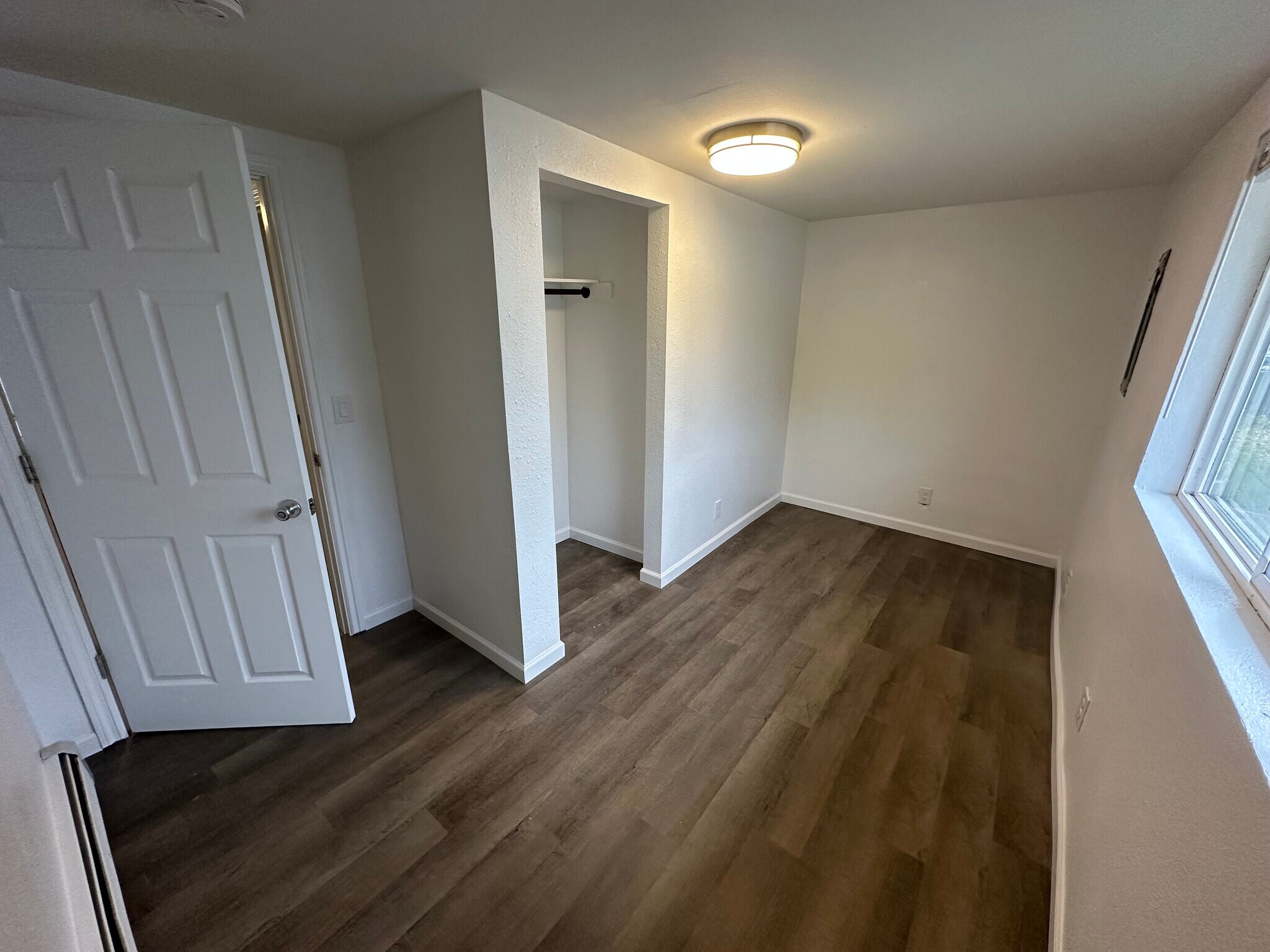 Building Photo - 4504 Juneau St