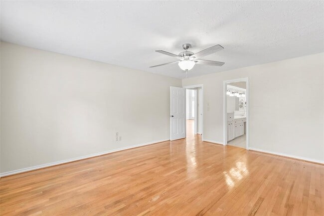 Building Photo - 18711 Candlechase Dr