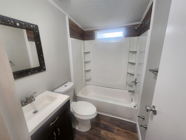 Building Photo - 521 N Volusia St