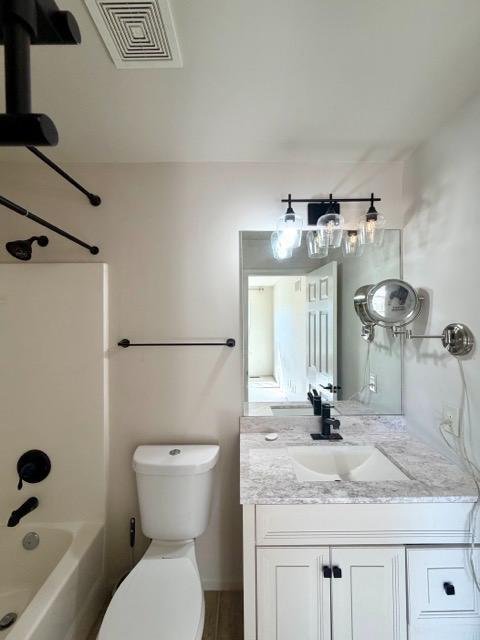 Building Photo - 4195 Washington Blvd