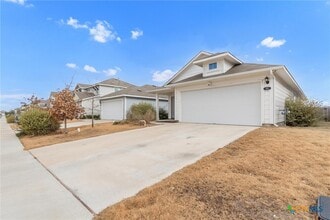 Building Photo - 460 Delta Crst