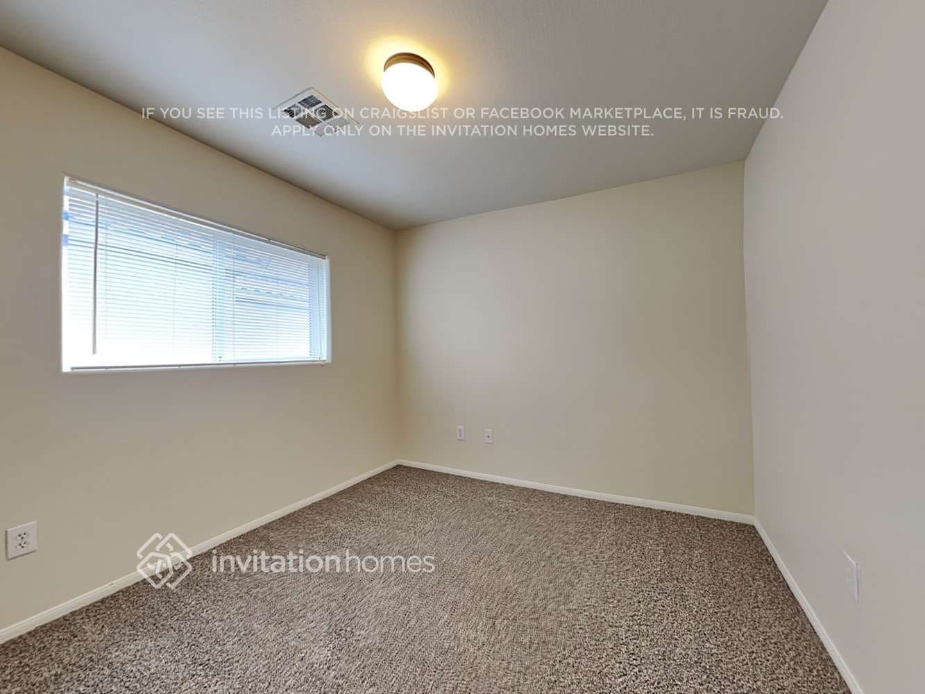 Building Photo - 2609 Courlan Dr