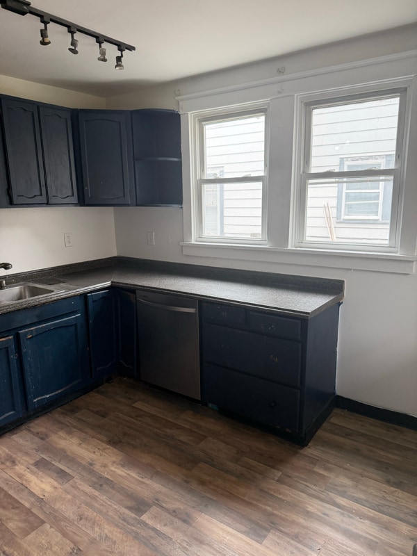 Building Photo - 441 Nichols St