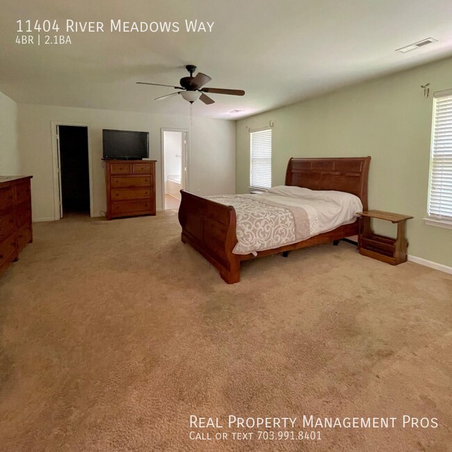 Building Photo - 11404 River Meadows Way