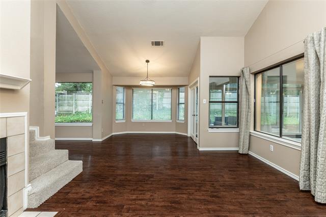 Building Photo - 561 Dove Creek Cir