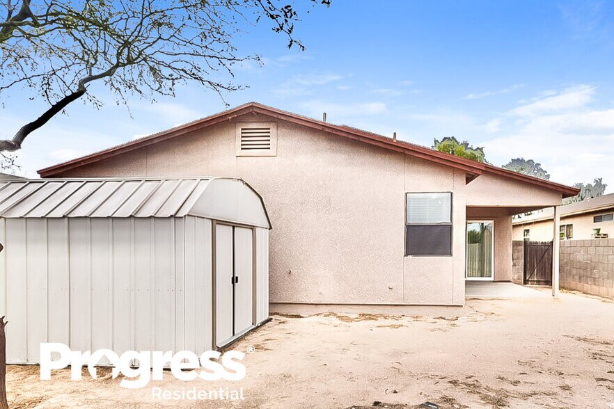 Building Photo - 5493 S Via Guayaquil