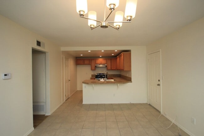 Building Photo - 6356 Swallow St